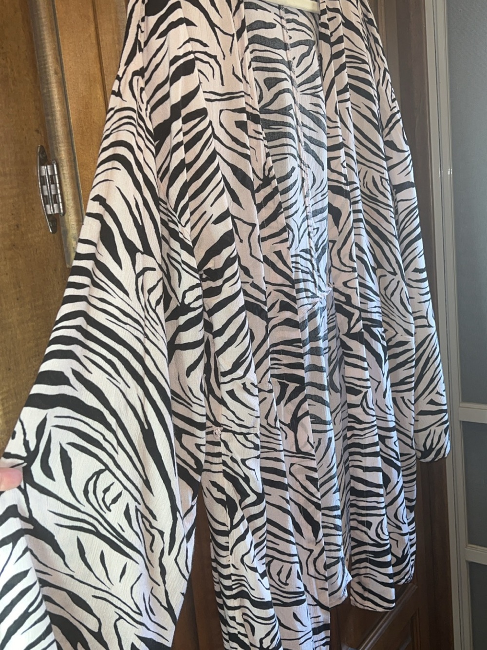 Xhilaration Zebra Print Kimono Cardigan Coverup L/XL - Picture 4 of 8